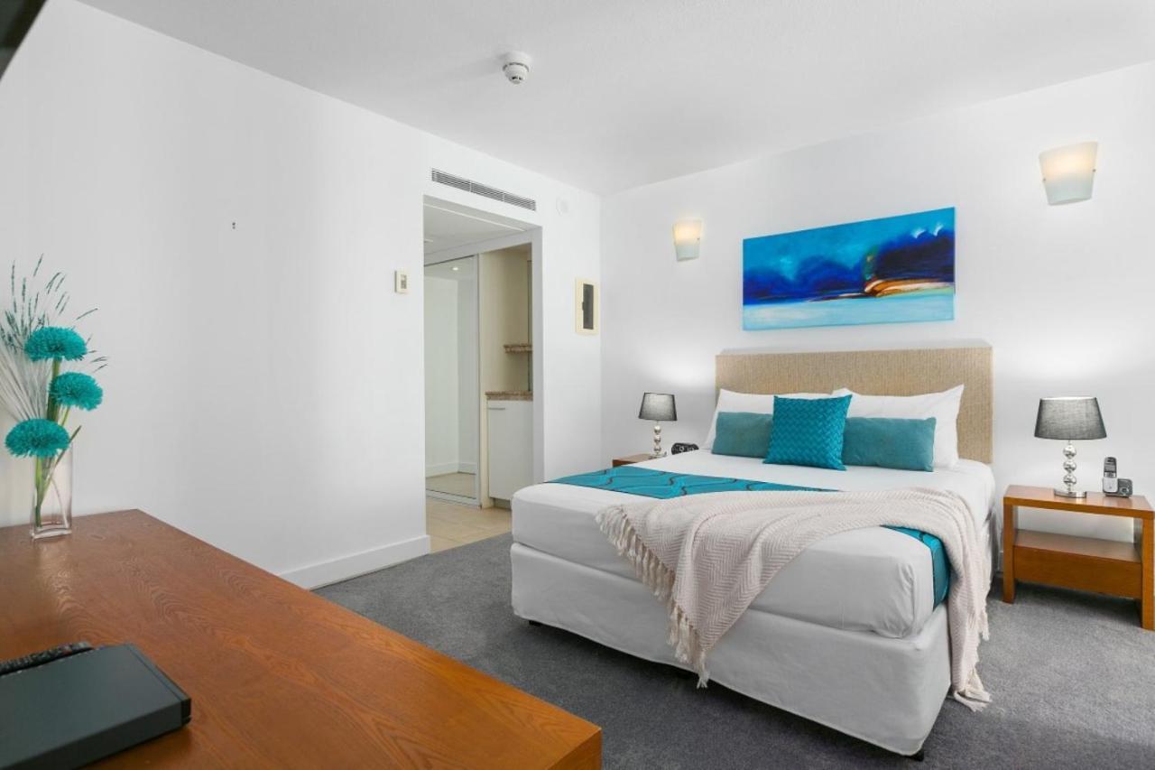 Palm Cove Beach Apartment *
